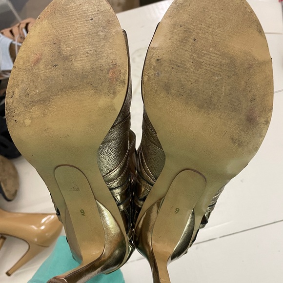 DV Dolce Vita Gold Bronze Heels - Picture 5 of 5
